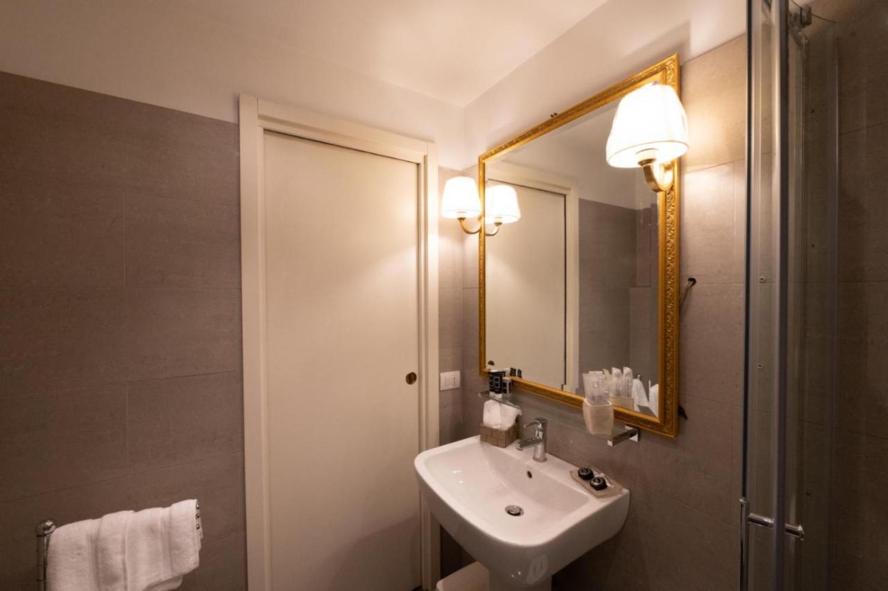 Venus Inn Rome Guest House Buitenkant foto